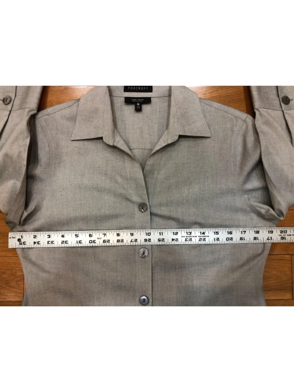 Foxcroft 100% Cotton Non Iron Light Gray 3/4 Sleeve Fitted Career Top Size 10P
